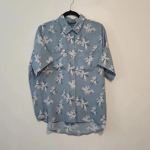 Oat New York floral flowy short sleeve button down - Picture 1 of 3